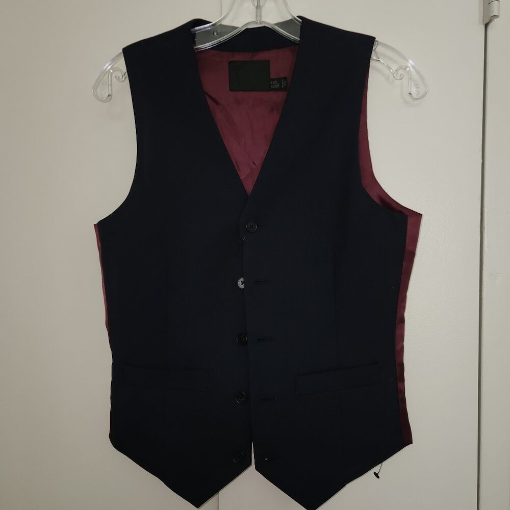 NWT ASOS Burgandy and Navy Waist coat vest size 34